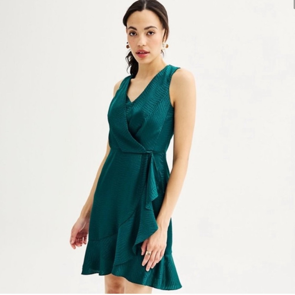 NWT Nine West 💚 💚 Peplum Wrap Sundress